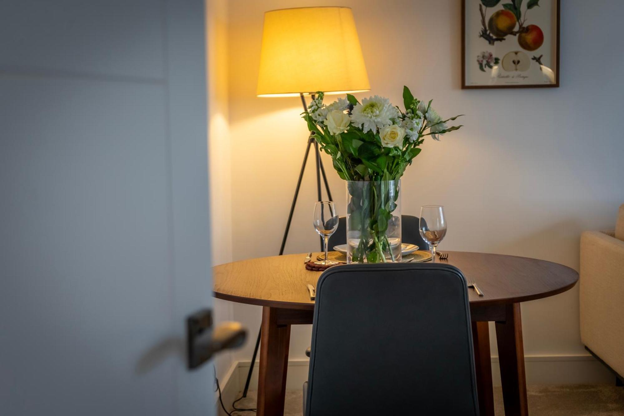 Apartment 8 - Bootham House Йорк Экстерьер фото